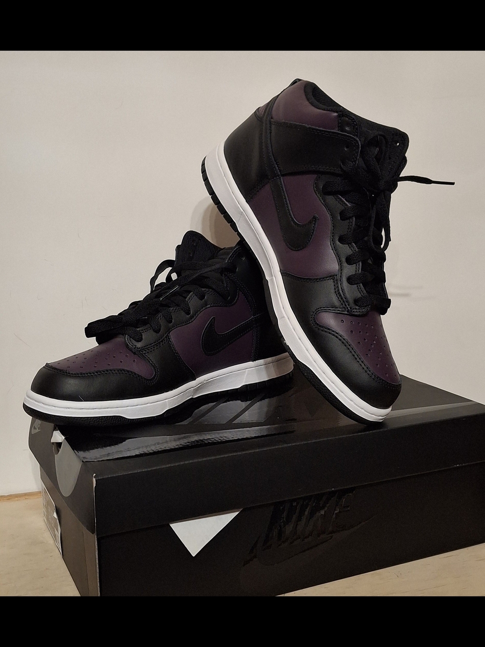 Nike Dunk High Beijing, Fragment Design x, Wine/black-white, Mens 9.5 US, N.I.B.